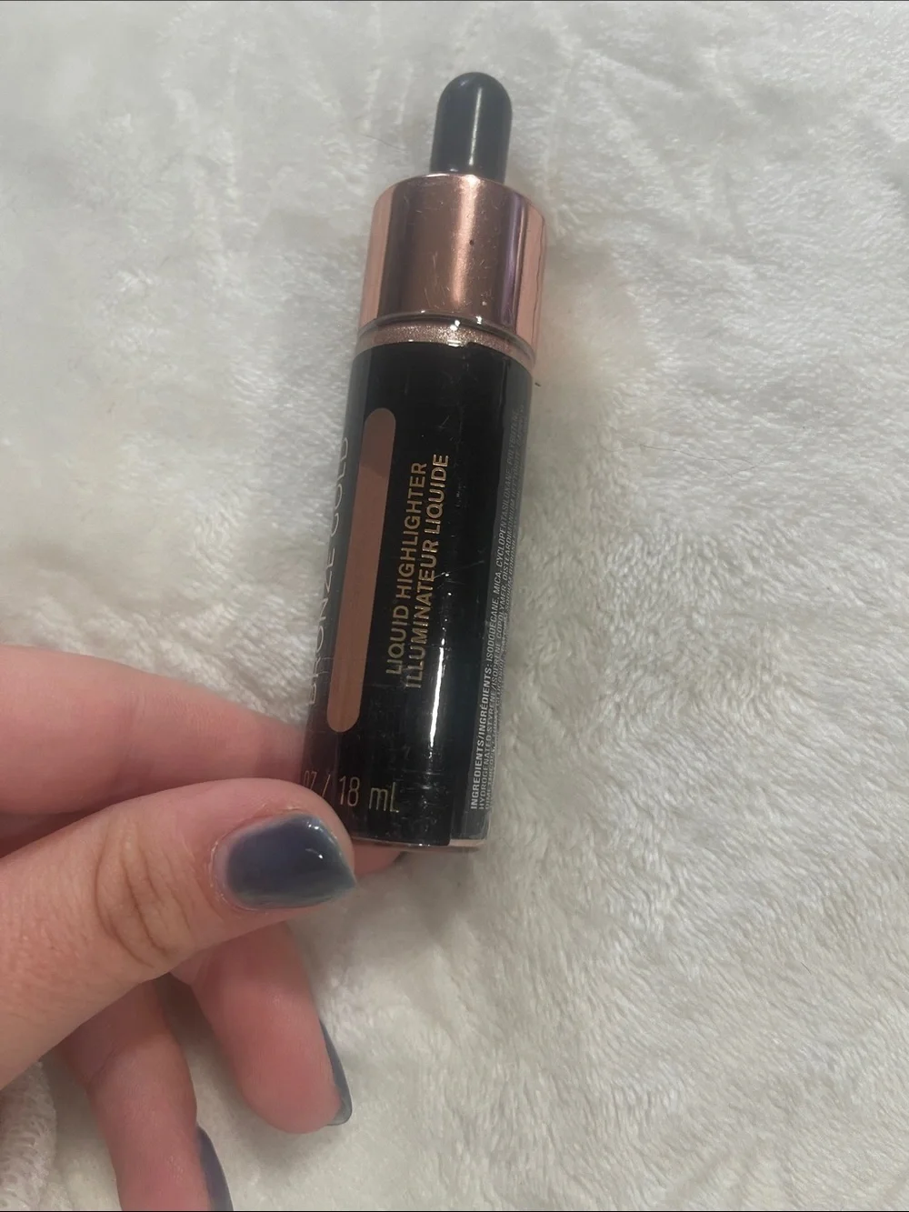 Revolution liquid bronzer